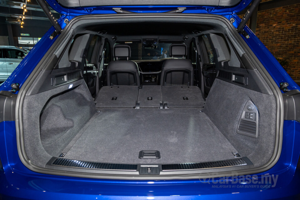 Volkswagen Touareg CR Facelift (2024) Interior