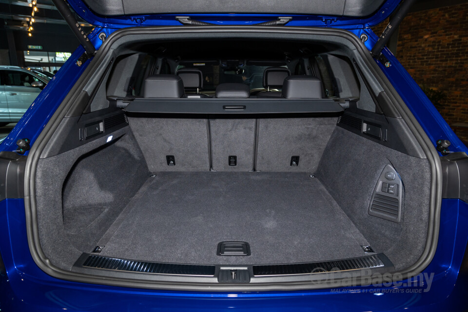 Volkswagen Touareg CR Facelift (2024) Interior
