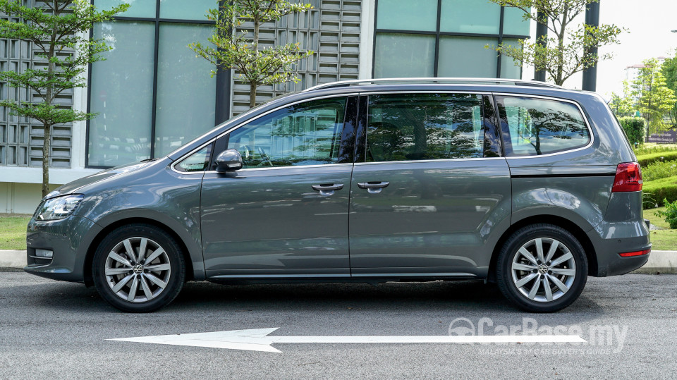 Volkswagen Sharan Mk2 (2012) Exterior