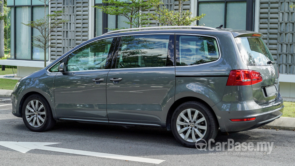 Volkswagen Sharan Mk2 (2012) Exterior