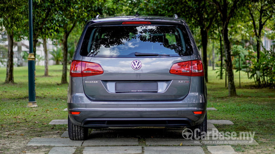 Volkswagen Sharan Mk2 (2012) Exterior
