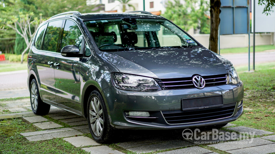 Volkswagen Sharan Mk2 (2012) Exterior