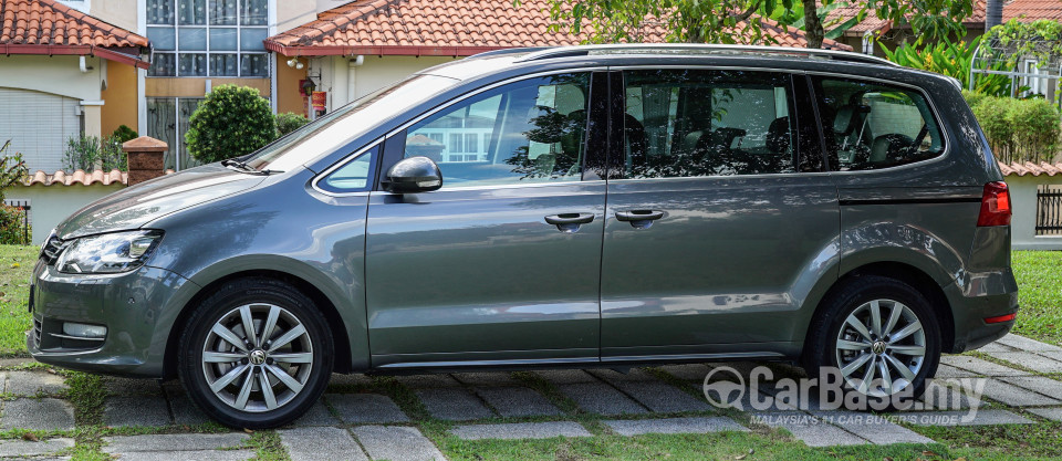 Volkswagen Sharan Mk2 (2012) Exterior