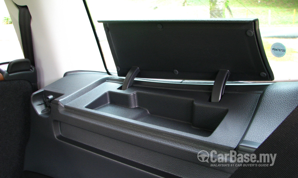 Volkswagen Sharan Mk2 (2012) Interior