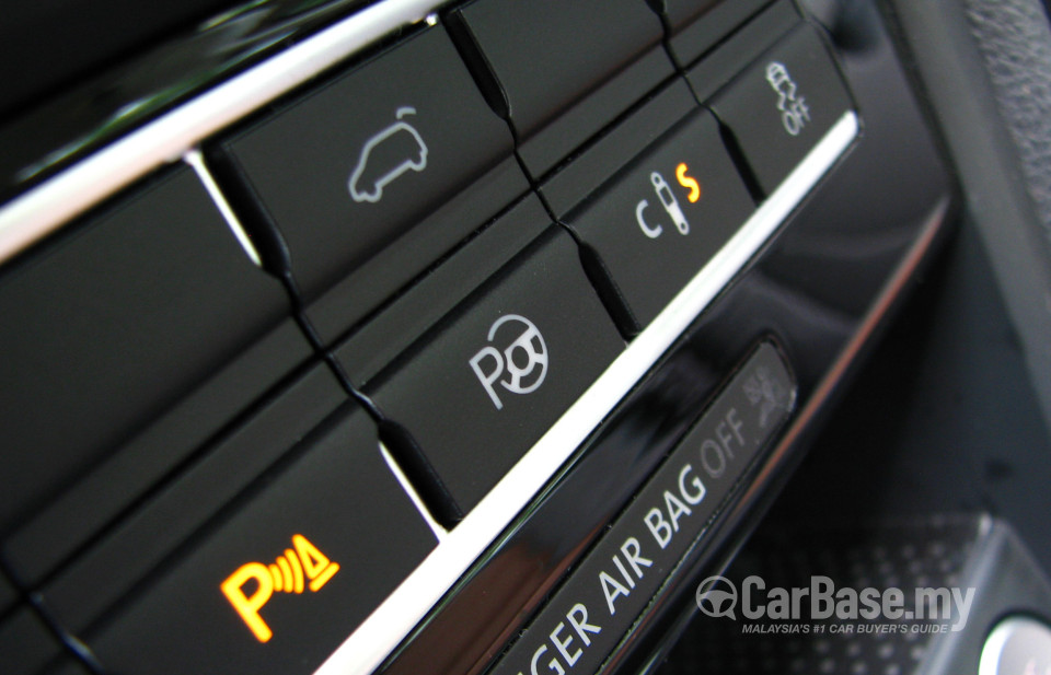 Volkswagen Sharan Mk2 (2012) Interior