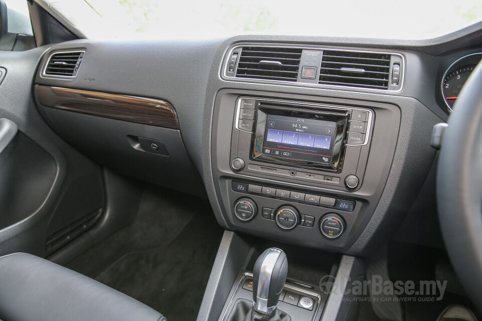 Honda HR-V RU Facelift (2019) Interior