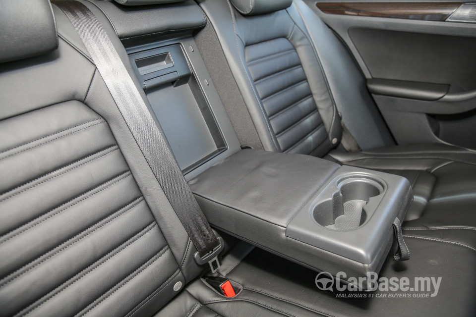 Volkswagen Jetta Mk6 GP (2016) Interior