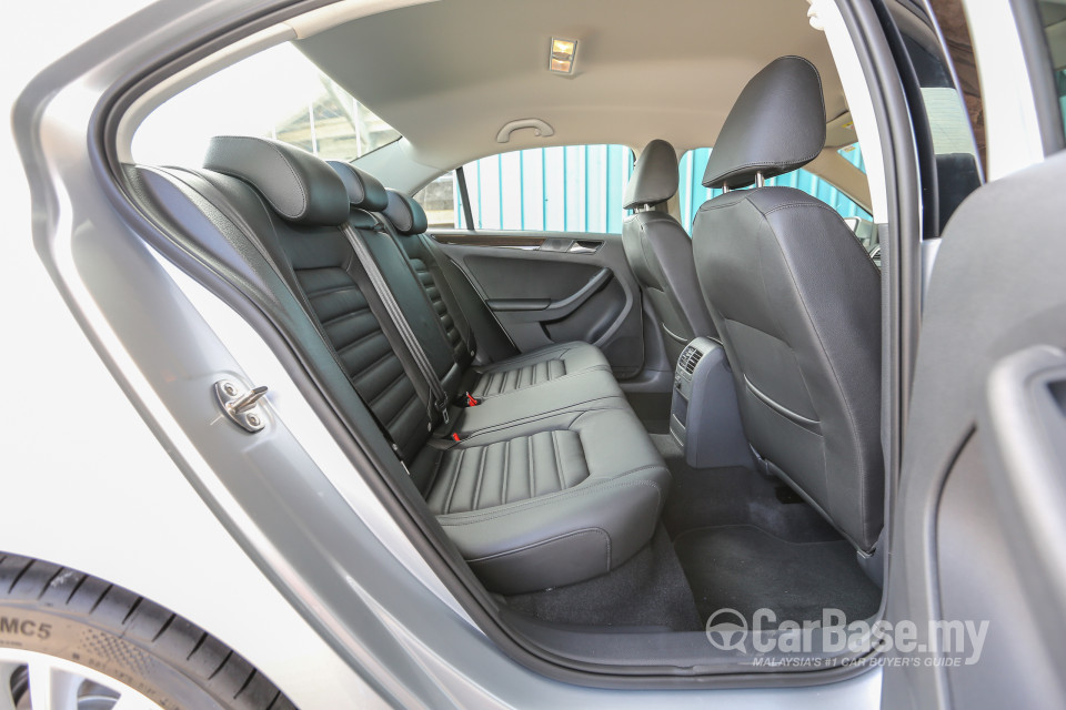 Volkswagen Jetta Mk6 GP (2016) Interior