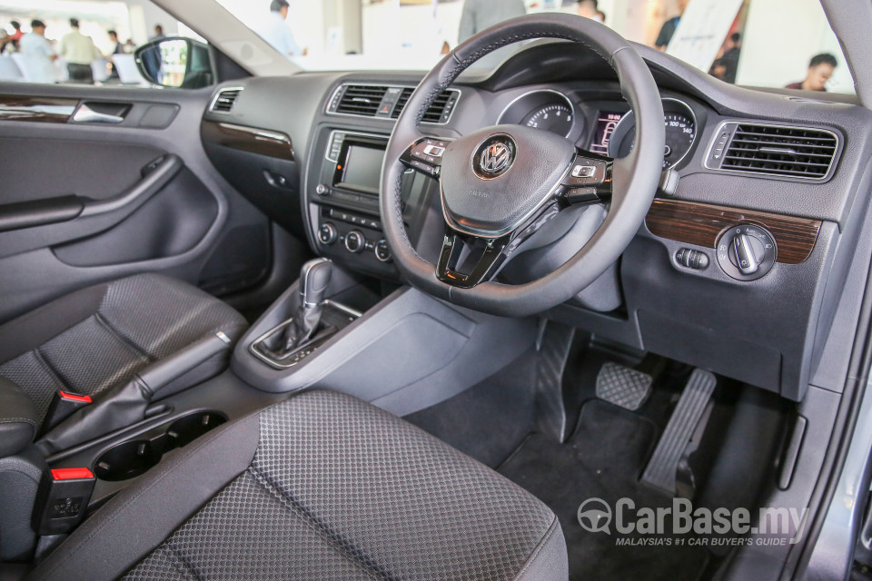 Volkswagen Jetta Mk6 GP (2016) Interior