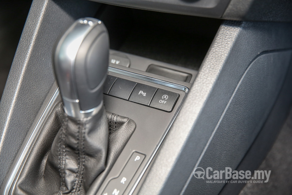 Volkswagen Jetta Mk6 GP (2016) Interior