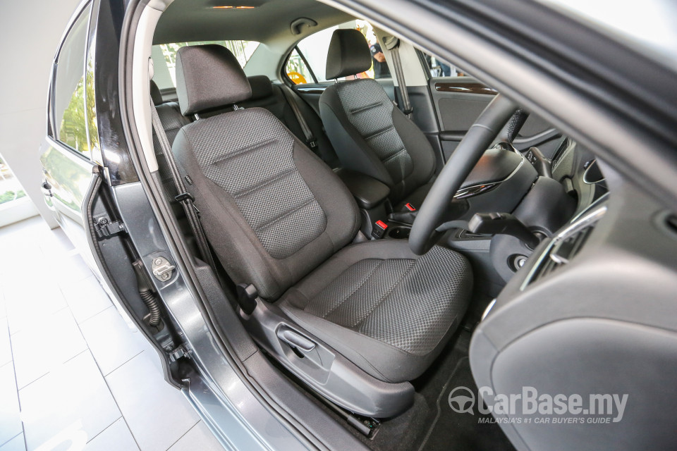 Volkswagen Jetta Mk6 GP (2016) Interior