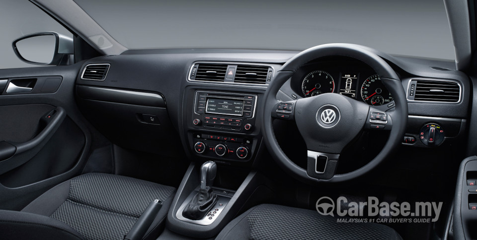 Volkswagen Jetta Mk6 (2011) Exterior