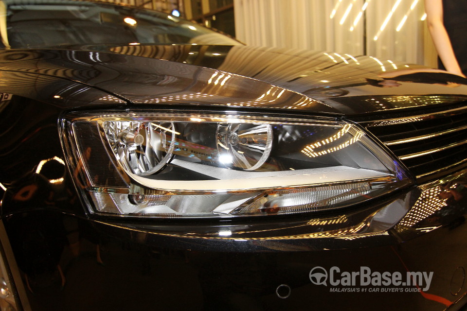 Volkswagen Jetta Mk6 (2011) Exterior