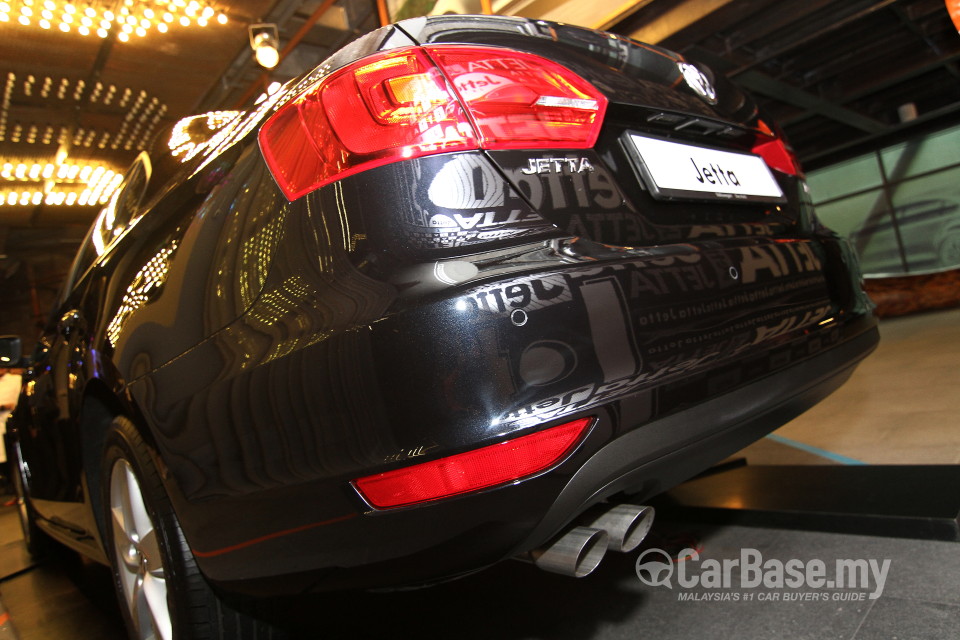 Volkswagen Jetta Mk6 (2011) Exterior