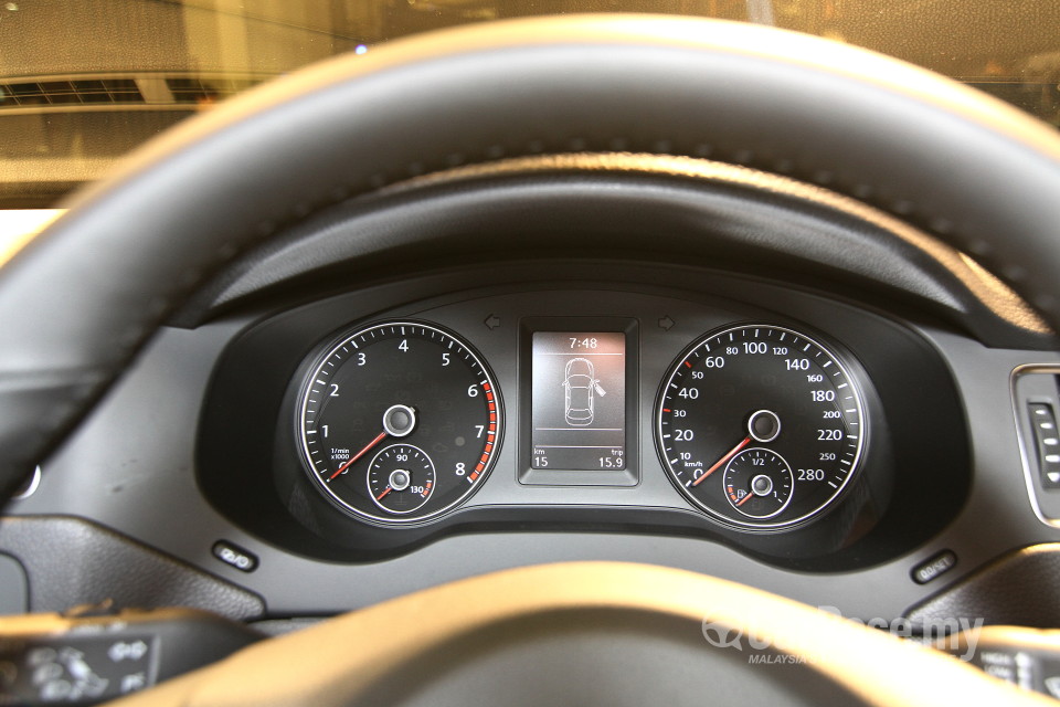 Volkswagen Jetta Mk6 (2011) Interior