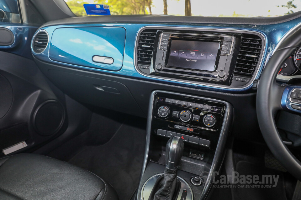 Kia Picanto JA (2018) Interior