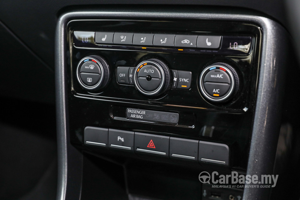 Volkswagen Beetle A5 GP (2017) Interior