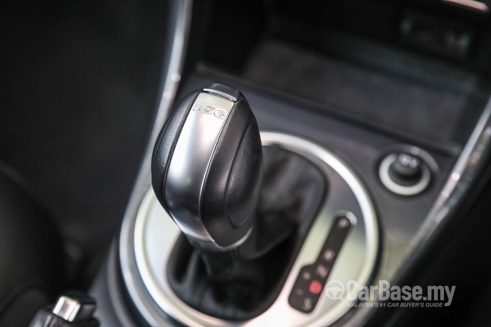 Volkswagen Beetle A5 GP (2017) Interior