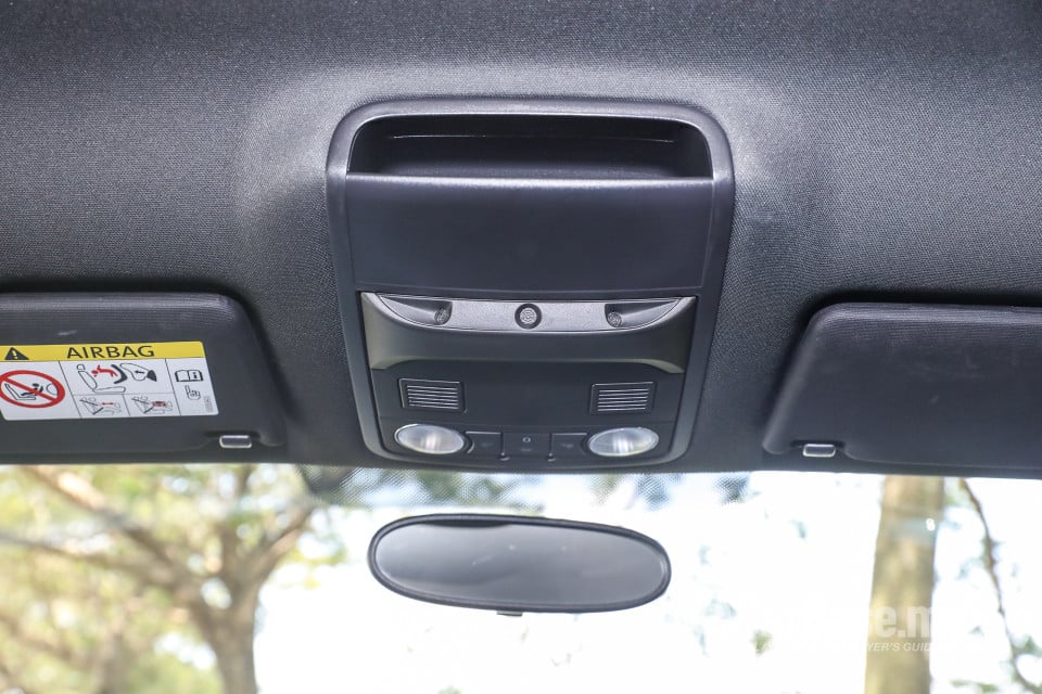 Volkswagen Beetle A5 GP (2017) Interior