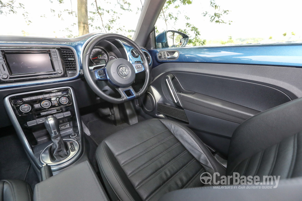 Volkswagen Beetle A5 GP (2017) Interior