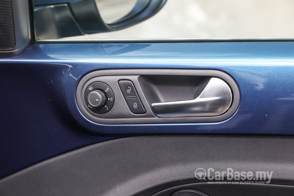 Volkswagen Beetle A5 GP (2017) Interior