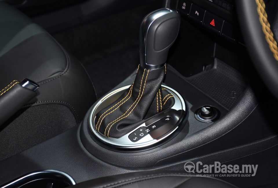 Volkswagen Beetle A5 (2012) Interior