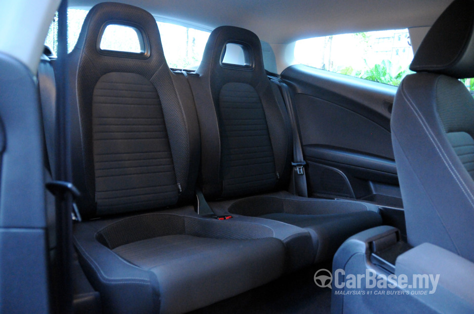 Volkswagen Scirocco Mk3 (2009) Interior