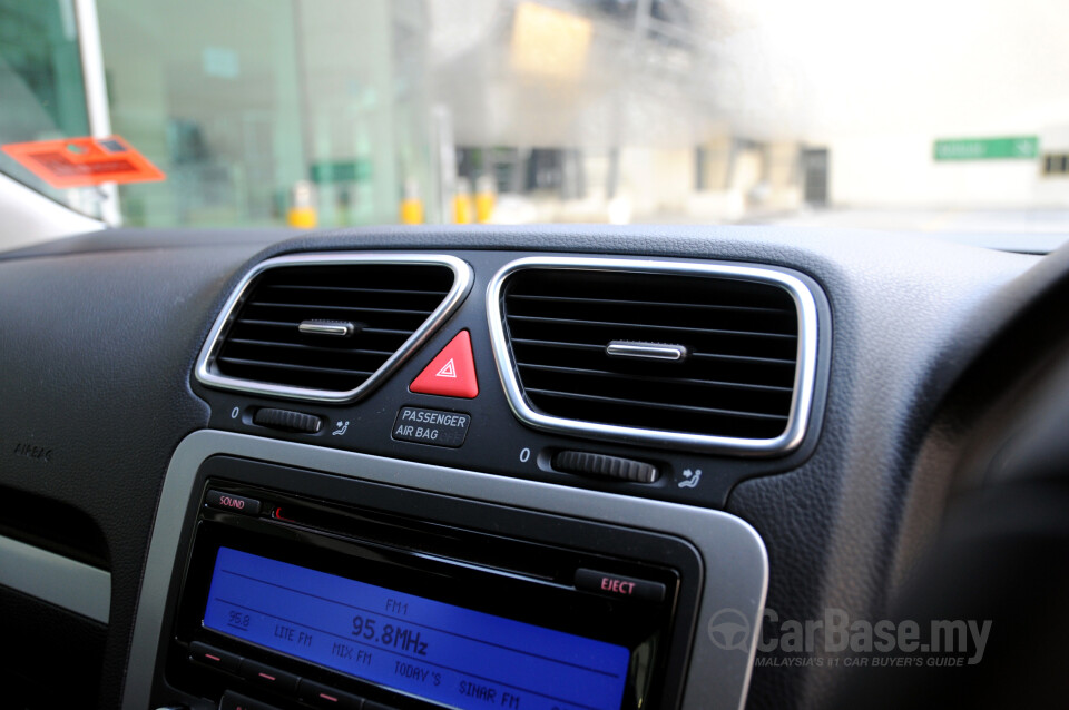 BMW i4 G26 (2022) Interior