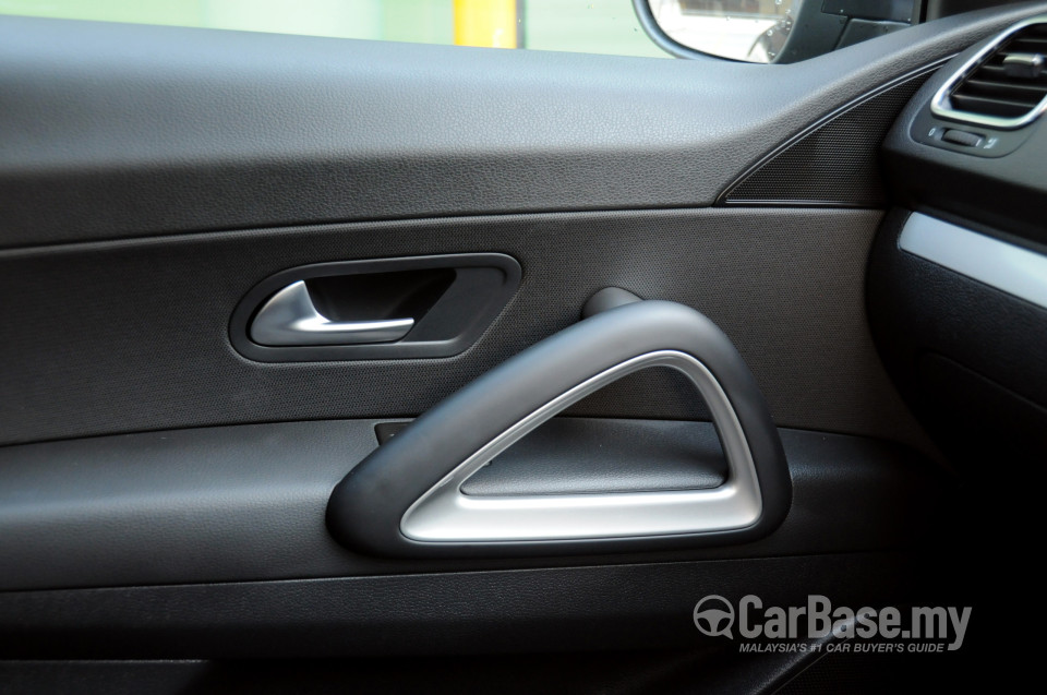 Volkswagen Scirocco Mk3 (2009) Interior