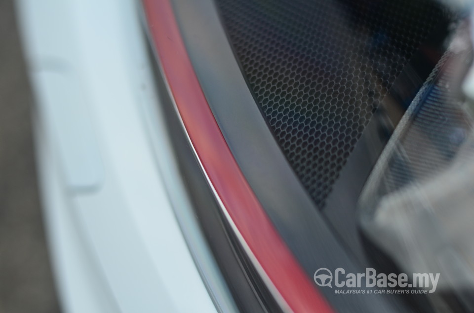 Volkswagen Golf GTI Mk7 (2013) Exterior