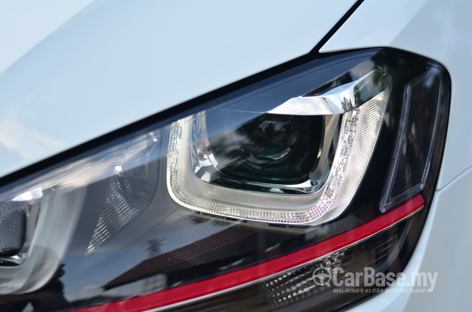 Volkswagen Golf GTI Mk7 (2013) Exterior