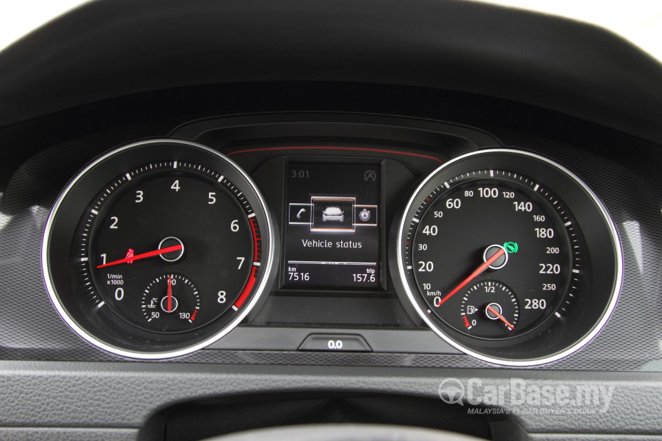 Volkswagen Golf GTI Mk7 (2013) Interior