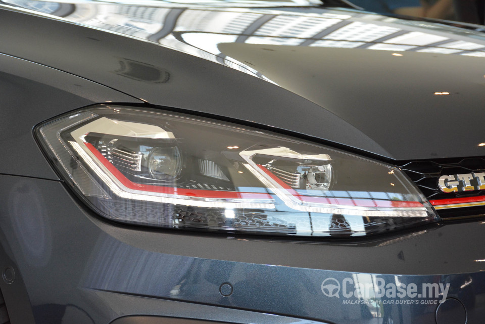 Volkswagen Golf GTI Mk7.5 (2018) Exterior