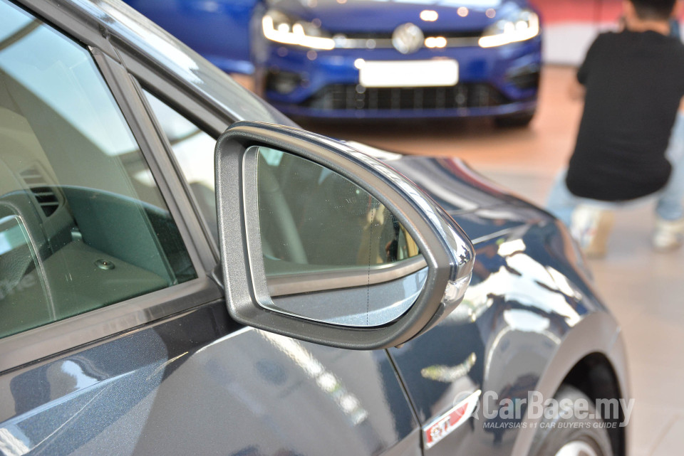 Volkswagen Golf GTI Mk7.5 (2018) Exterior