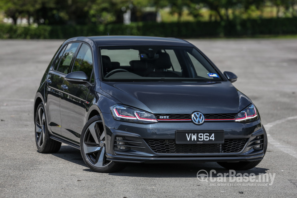 Volkswagen Golf GTI Mk7.5 (2018) Exterior