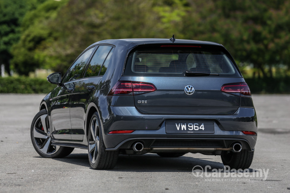 Volkswagen Golf GTI Mk7.5 (2018) Exterior