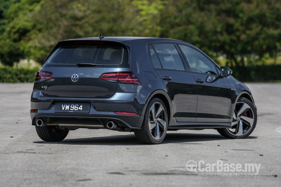 Volkswagen Golf GTI Mk7.5 (2018) Exterior
