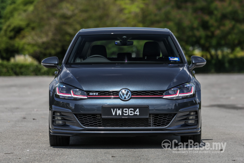 Volkswagen Golf GTI Mk7.5 (2018) Exterior