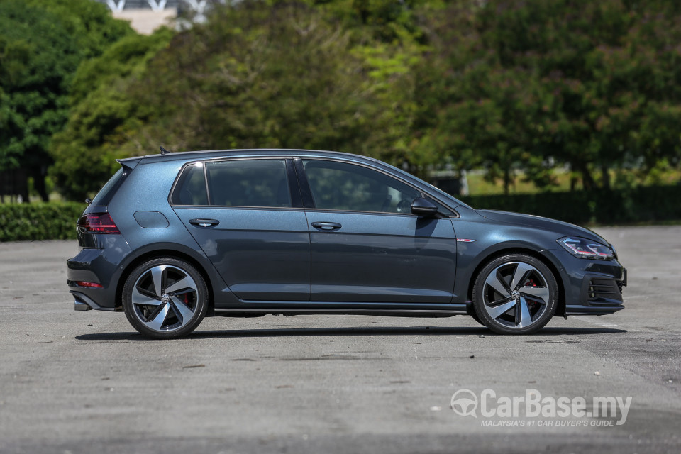 Volkswagen Golf GTI Mk7.5 (2018) Exterior
