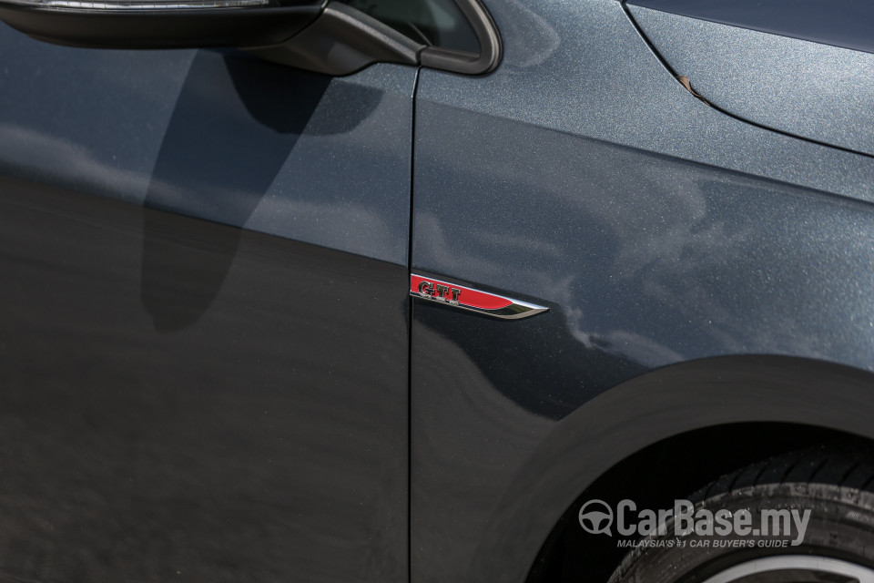 Volkswagen Golf GTI Mk7.5 (2018) Exterior
