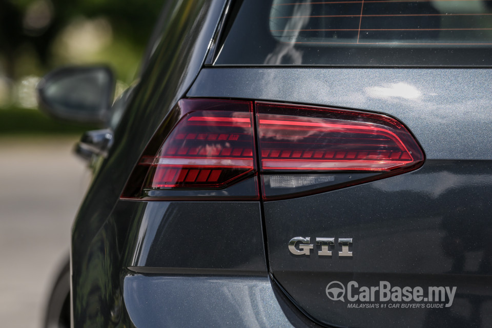 Volkswagen Golf GTI Mk7.5 (2018) Exterior