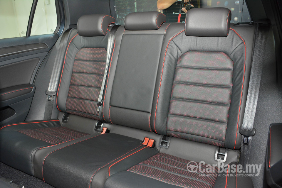 Volkswagen Golf GTI Mk7.5 (2018) Interior