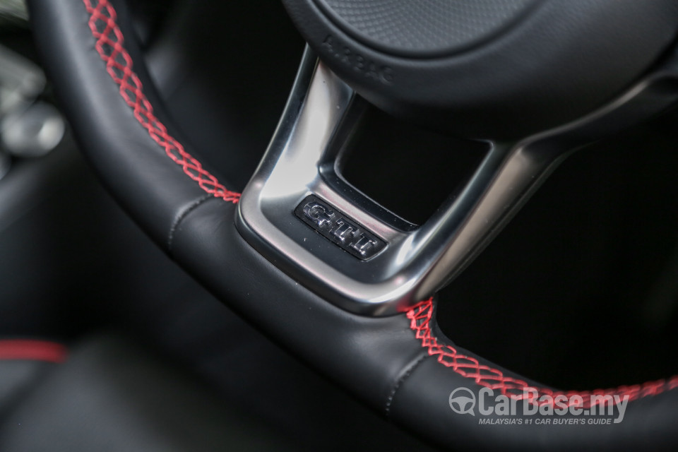 Volkswagen Golf GTI Mk7.5 (2018) Interior
