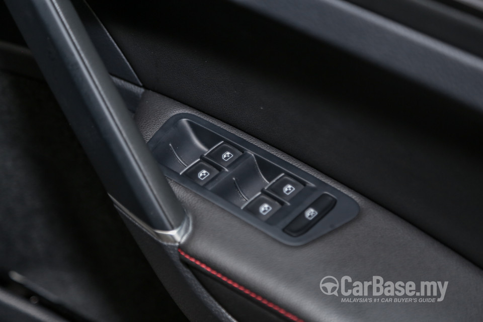 Volkswagen Golf GTI Mk7.5 (2018) Interior
