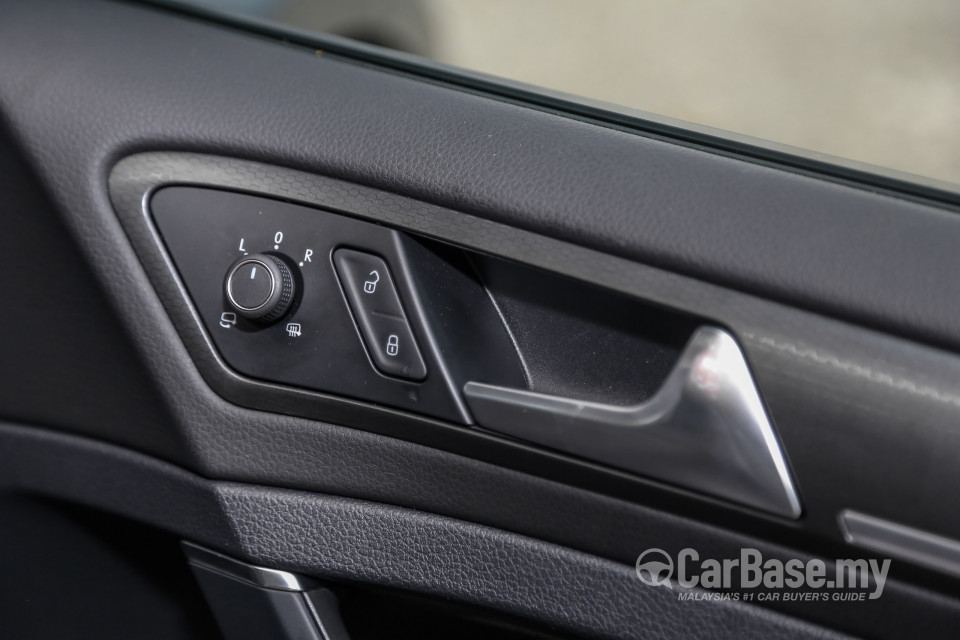 Volkswagen Golf GTI Mk7.5 (2018) Interior