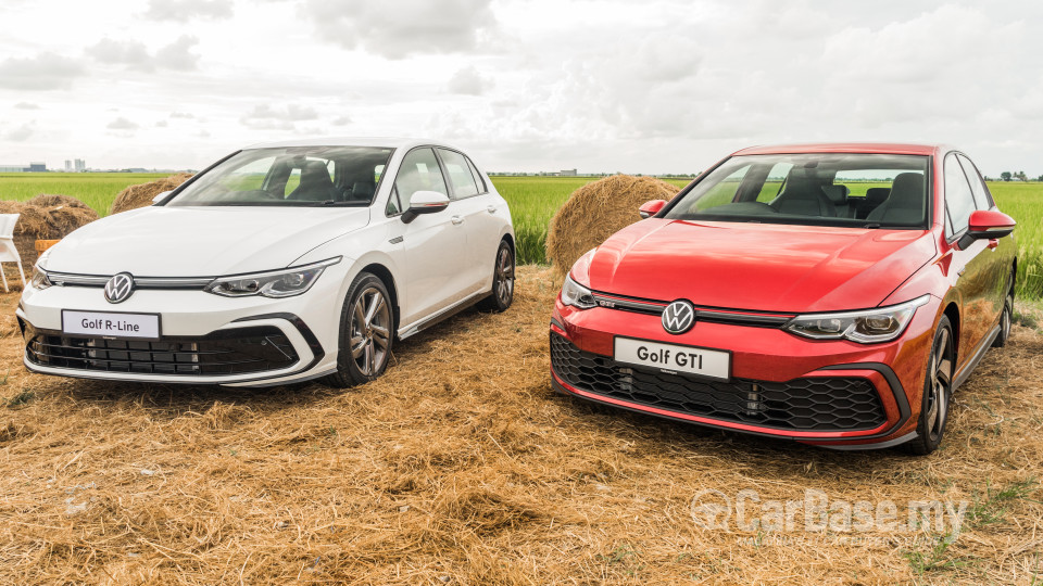 Volkswagen Golf GTI Mk8 (2022) Exterior
