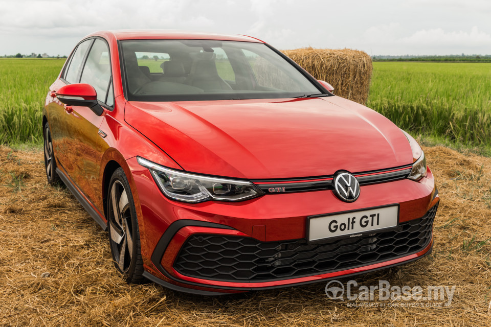 Volkswagen Golf GTI Mk8 (2022) Exterior