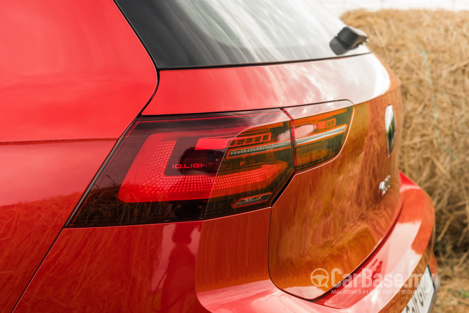 Volkswagen Golf GTI Mk8 (2022) Exterior