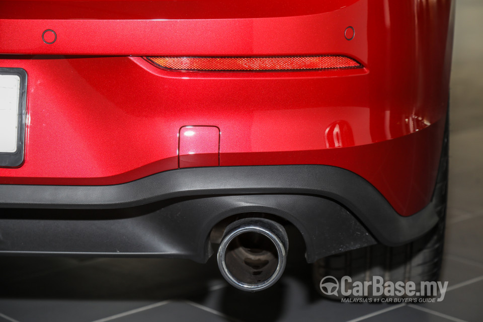 Volkswagen Golf GTI Mk8 (2022) Exterior
