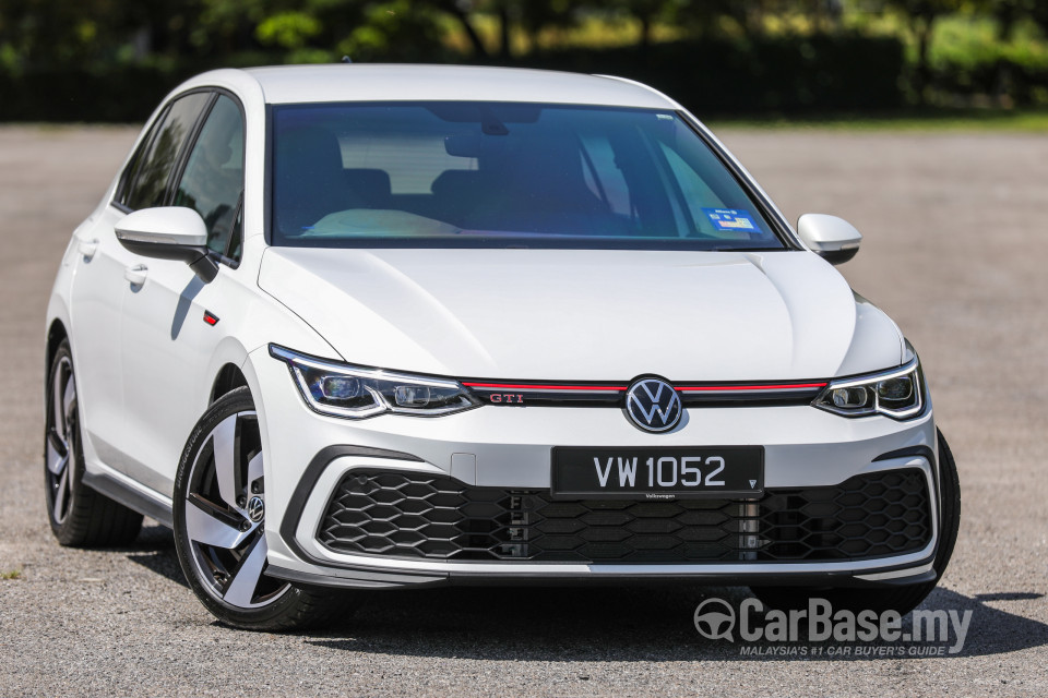 Volkswagen Golf GTI Mk8 (2022) Exterior